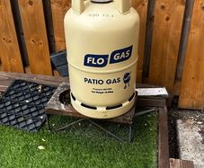 2 patio gas cylinders