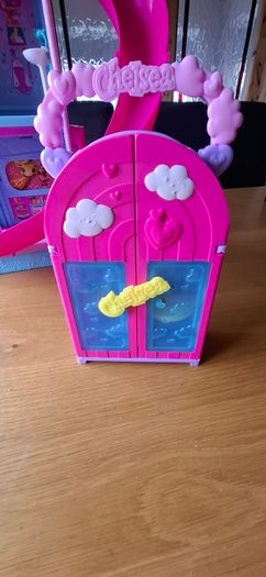 Barbie chelsea doll house and wardrobe
