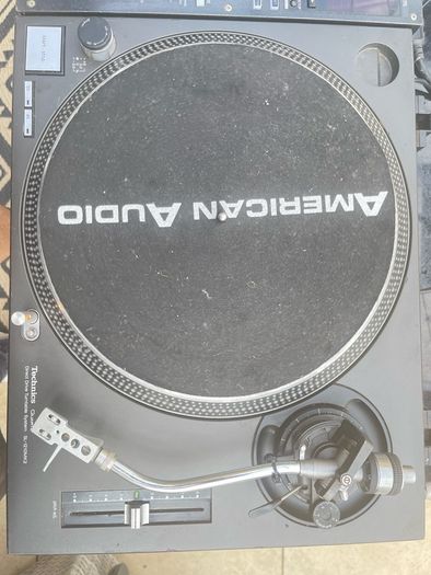 Turntables technics sl 1210's mk2