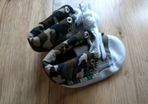 Baby boots (0-3), 4 pairs