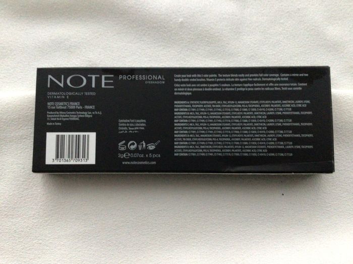 Brand New Note Professional Eyeshadow Long lasting Wet and Dry Formula