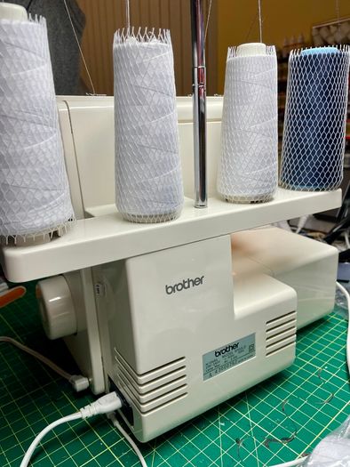 BROTHER 9700LD Overlocker Sewing Machine - Just Serviced - Excellent condition - Japanese quality made