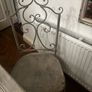Chabby Chiq distressed table and 4 chairs Image 3
