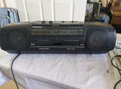 Panasonic Radio and dual tape Deck portable music system, Model RX-FT510, in very good condition