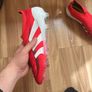 Laceless Adidas Predator Image 3