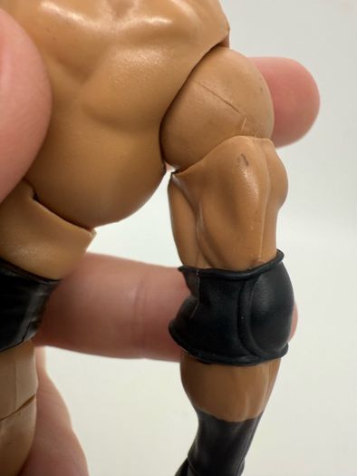 wwe elite Wrestlemania 29 toys r us exclusive Triple H action figure