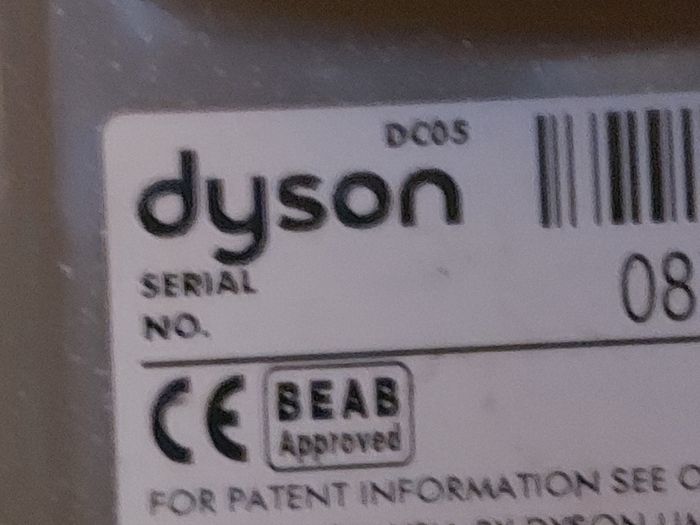 DYSON DC05, for parts or repair, not powering on