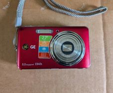 GE E840s Digital Camera