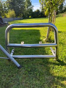 Bull bar