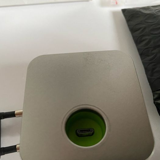 Phonak Roger Pen 1.1 Wireless Listening Device  with Dock, Charger & Cables