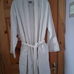 unisex dressing gown size large/ xl