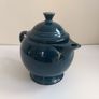 Iconic Deco-Inspired Fiesta Ware Teapot in the "Evergreen" Colourway in Excellent Condition Image 7