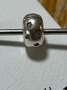 Pandora Sparkling Leaves Clip Charm-like new