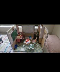 Generation Girl school room awesome acadamy playset
