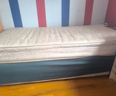 single bed with base