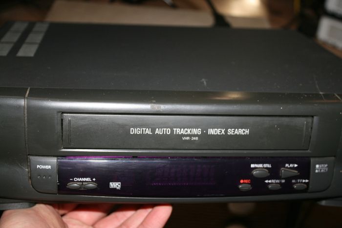 Sanyo Vhs  Model  Vhr-246ir