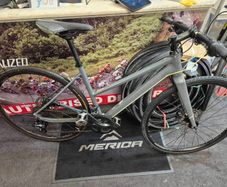Cube women's bike
