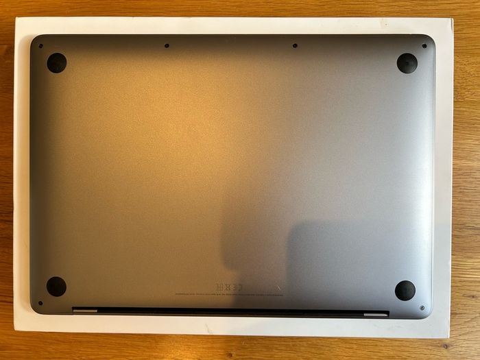 Apple MacBook Pro 13 2020 M1 Chip