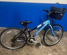 women bike