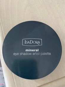 Isadora Eyeshadow Artist Palette