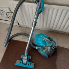 DYSON DC 08 Turbobrush, Vacuum Cleaner, Light Blue, working perfect and in excellent cosmetic condition