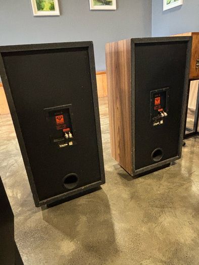 Cerwin Vega DX5 vintage Speakers