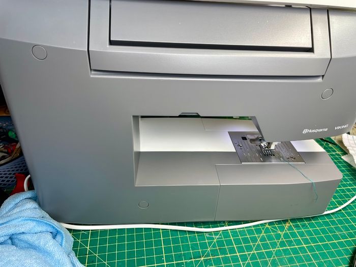 Huskvarna Viking Jade 20 Sewing Machine - As new - Serviced - Premium machine