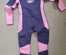 Girl's wetsuit, 7-8