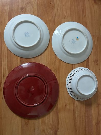 Majolica Schramberg plate, Finnish Arabia plates,