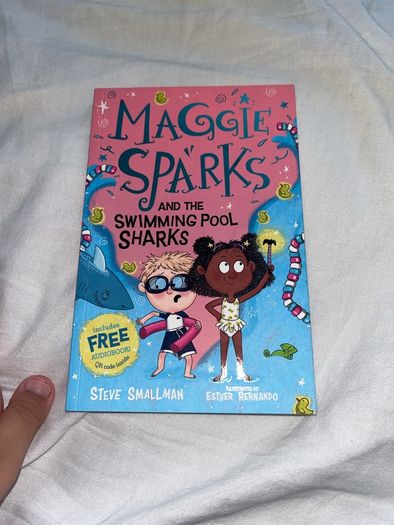 Maggie Sparks books in a great condition