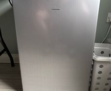 Klarstein Delaware Mini Fridge (75L)
