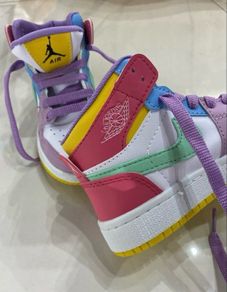 kids trainers