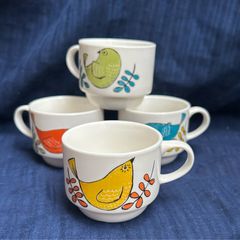 Vintage stacking cups  with bird motif x4