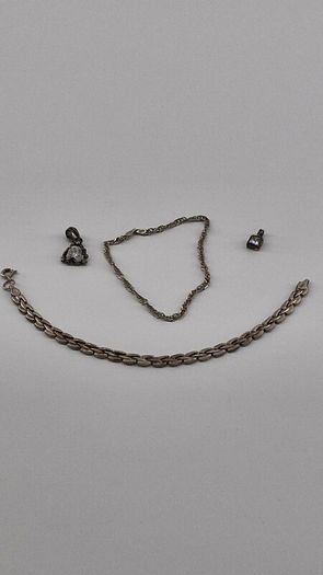silver vintage 2x bracelets 2x pendants