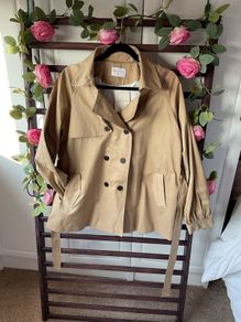 trench Bnwt size small trench coat jacket size small compania fantastica