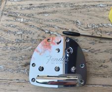 Fender Jazzmaster Tremolo tail peice