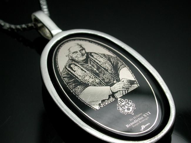 Pope Benedict XVI Pendant Necklace Locket. Platinum Over Stg Silver