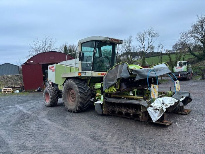 Claas 860 self propelled mower