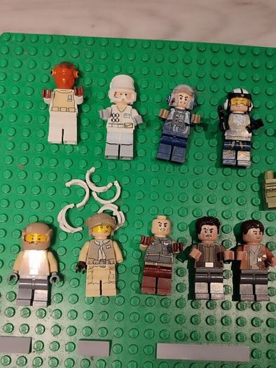 Lego Star Wars Rebel Figures Admiral Akbar Pilots Poe Dameron and more