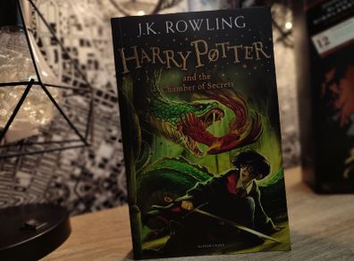 Harry Potter and the Chamber of Secrets ! 32nd Printing ! 2014 ! by Bloomsbury !