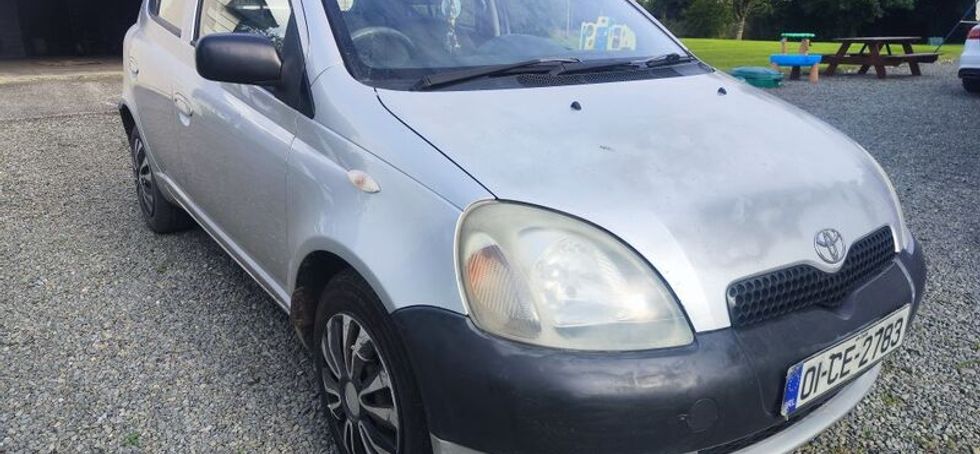 2001 Toyota Yaris
