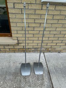 speaker stands
