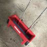Lawn Manure Spreader Image 2