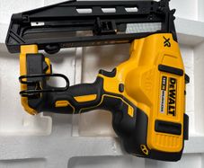 Dewalt pinner nailgun DCN660