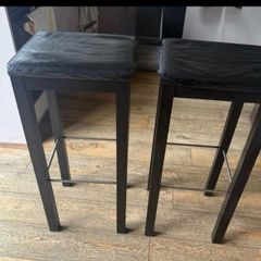 stools two