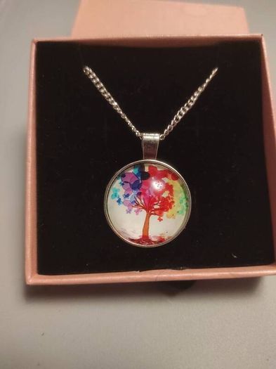 Brand New tree pendant handmade
