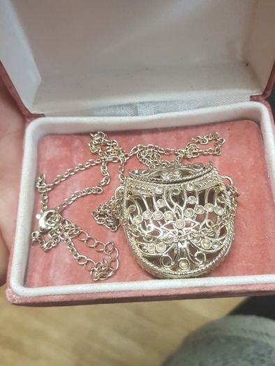 Vintage silver pouch necklace