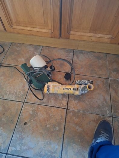 tools parts or repair