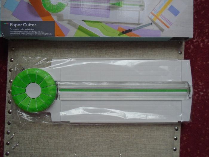 Papercutter, Craft supplies, Papercraft. Decorative edge cutter
