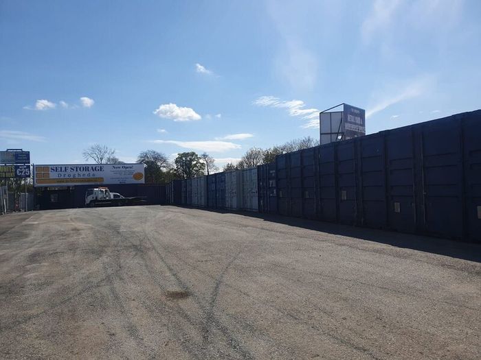 Yard space car/truck wash ,sales work shop